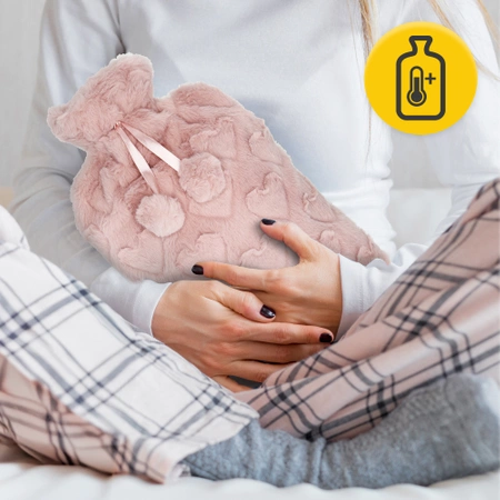 Gumi melegítőpalack szív mintás plüss szövetborítással, 2 l