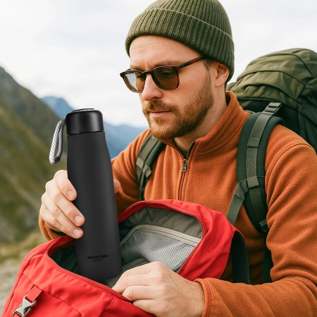 Termosz palack pánttal, 540 ml, fekete
