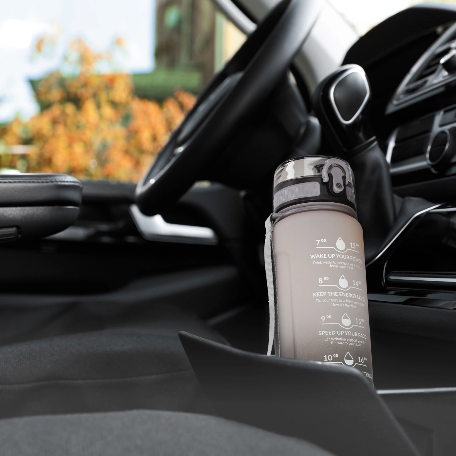 Butelka bidon na wodę zm miarką szczelny tritan