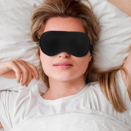 Selyem alvómaszk